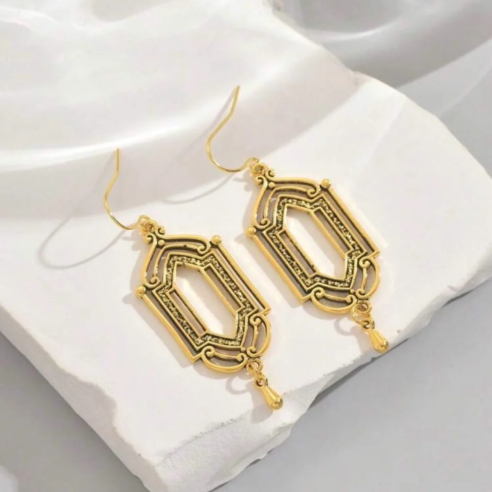 2/$30🌵 Art Deco Arch Gothic Antiqued Gold Earrings Window Vtg Style Jewelry NEW
